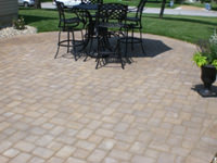 Paver patios outlast concrete patios and offer years of beauty
